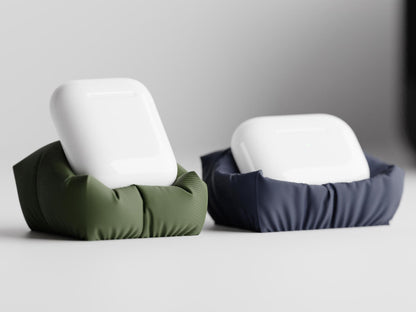 AirPods Stand – Cozy Pillow Desk Holder
